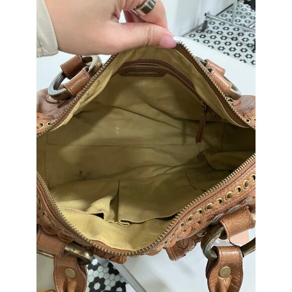 Isabella Fiore Brown Studded Leather Shoulder Bag - Picture 4 of 4